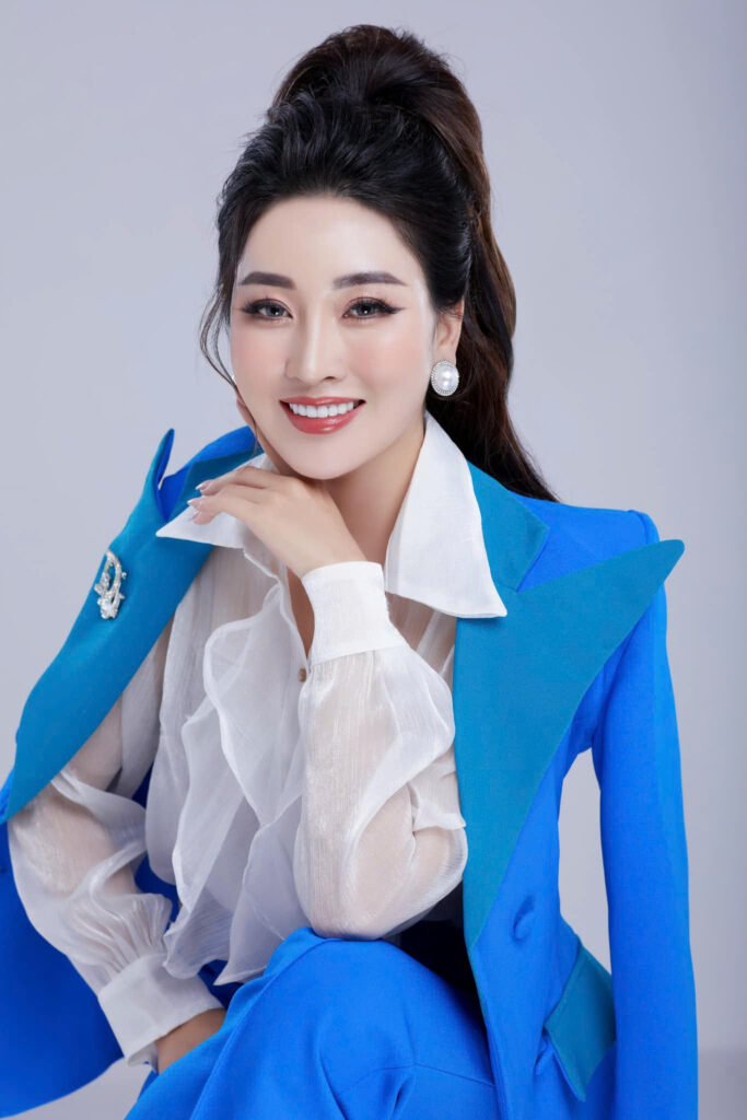 Bậc Thầy Xóa Nám Là Ai?