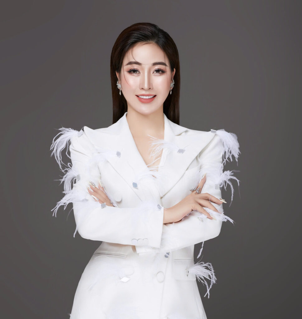 Lê Thị Ánh Tuyết bà trùm nám